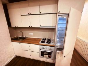 იყიდება 2 ოთახიანი ბინა - თბილისი