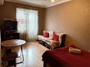 ქირავდება დღიურად 1 ოთახიანი ბინა - ქუთაისი