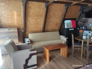 ქირავდება 2 ოთახიანი სახლი - თბილისი