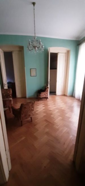 იყიდება 2 ოთახიანი ბინა - თბილისი