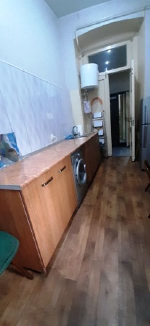 იყიდება 2 ოთახიანი ბინა - თბილისი