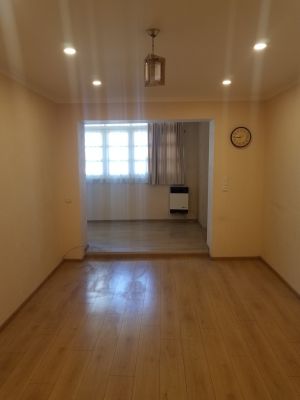 იყიდება 3 ოთახიანი ბინა - თბილისი