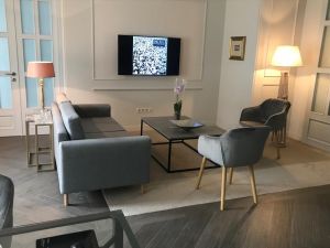 იყიდება 5 ოთახიანი ბინა - თბილისი