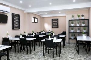 იყიდება სასტუმრო - თბილისი