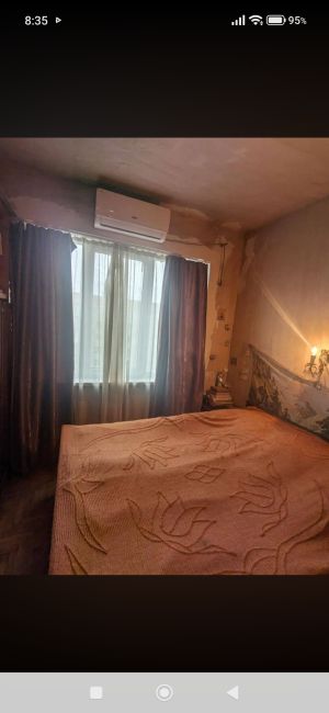 იყიდება 4 ოთახიანი ბინა - რუსთავი