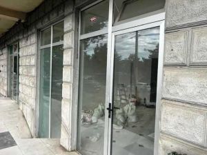 ქირავდება 40 კვმ კომერციული ფართი - თბილისი
