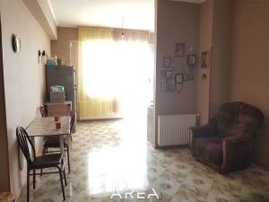 ქირავდება 4 ოთახიანი ბინა - თბილისი